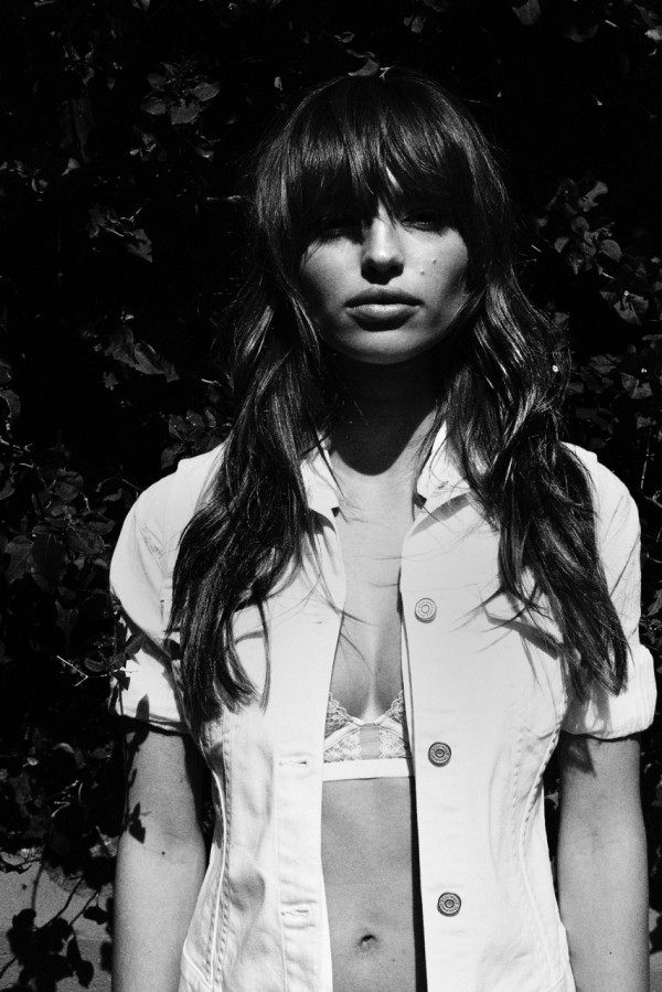 flowers bw